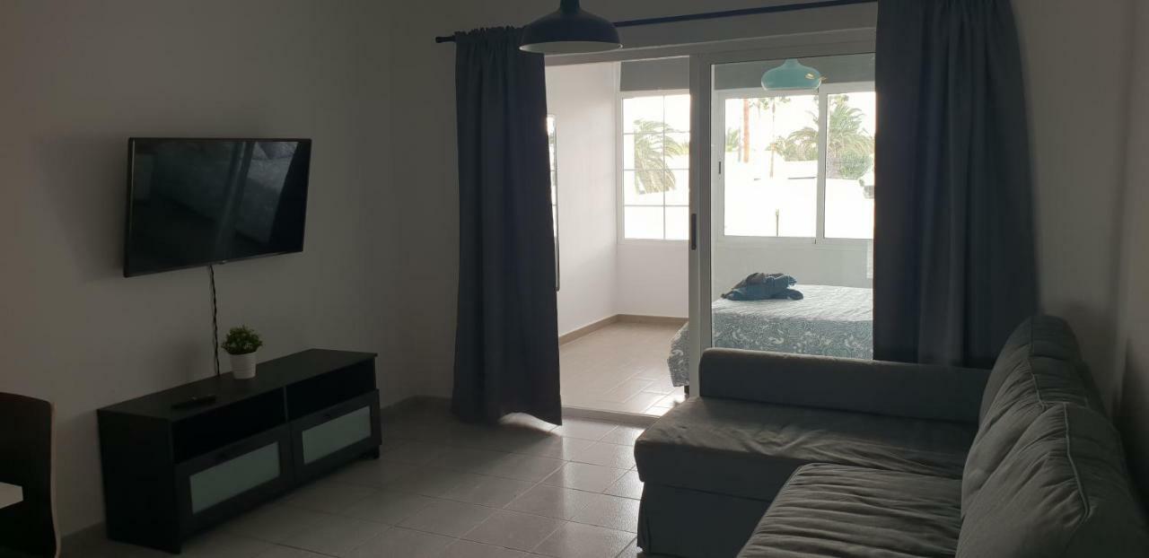Beautiful Studio On The Seafront 科斯塔特吉塞 外观 照片